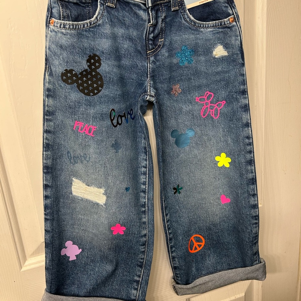 NWT: Toddler Girls Hippy Jeans Trendy Baggy Wide Legs (Size 5) New with tags